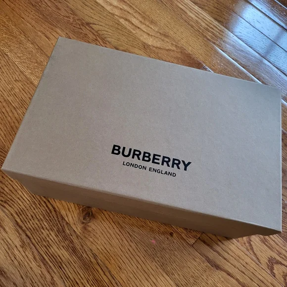 Burberry Women's Plaid Slide Slippers - Black and Tan